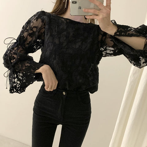 Spring Autumn New Girl Chiffon shirt Fashion embroidered lace Tops Elegant Flare sleeve Casual Women blouse Blusa womens blouses