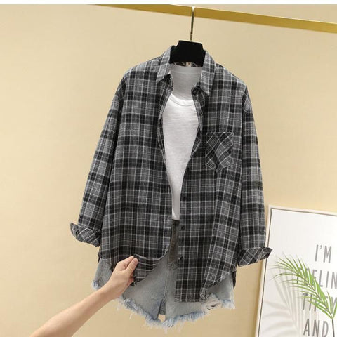 Sonicelife Oversize Women's Plaid Shirt Jackets Long Sleeve Ladies Tops Outwear 2023 Spring Autumn Loose Women Blends Check Buttons Coats