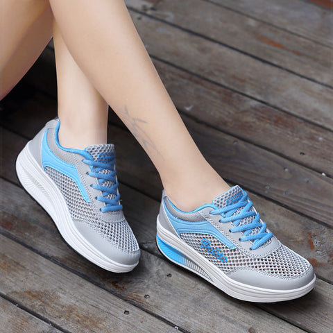 Women Sneakers 2023 Breathable Waterproof Wedges Platform Vulcanize Shoes Woman Pu Leather Casual Shoes Tenis Feminino