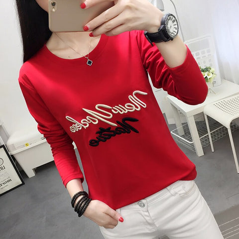 Christmas Gift Cartoon Embroidery Autumn T-shirt Women New Fashion Simple Long Sleeve Tops Lovely Black White Loose Female T-shirt Plus Size
