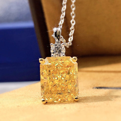 Sonicelife Gorgeous Yellow Square Cubic Zirconia Pendent Necklace Women Delicate Engagement Neck Necklace Gift Lady's Trendy Jewelry