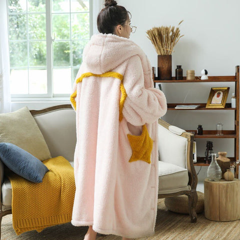 Sonicelife Oversized Women Flannel Blanket Hoodies Winter Warm Clothing Kawaii Cute Girls Hoody Home Coats Female Pocket Sweat Sweatshirts