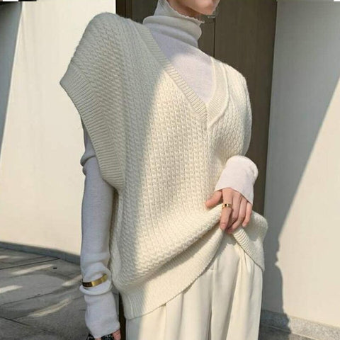 2023 New Knitted Pullover Sweater for Women Solid V-neck Female Sleeveless Sweater Vest White Casual Loose Ladies Knitwear Tops