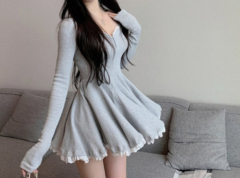 Sonicelife Korean Aesthetic Soft Girl Kpop Sweetheart Neckline Long Sleeve Rib Knit Dress