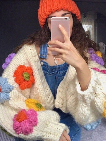Sonicelife 2024 Women's Cardigans Multicolor Floral Knitted Decoration Long Sleeve Loose Coats Warm Sweaters 3 Colors